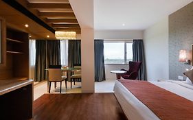 7 Apple Hotel - Viman Nagar Pune